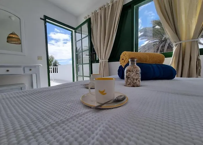 La Casa De Palomitas Коральео