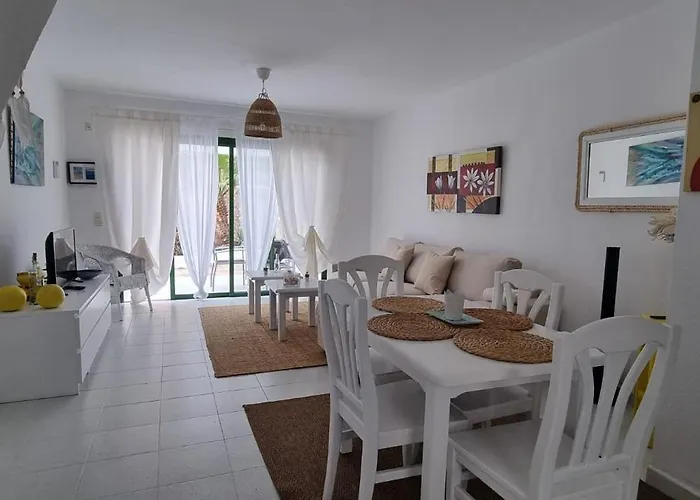 La Casa De Palomitas Апартаменты Коральео