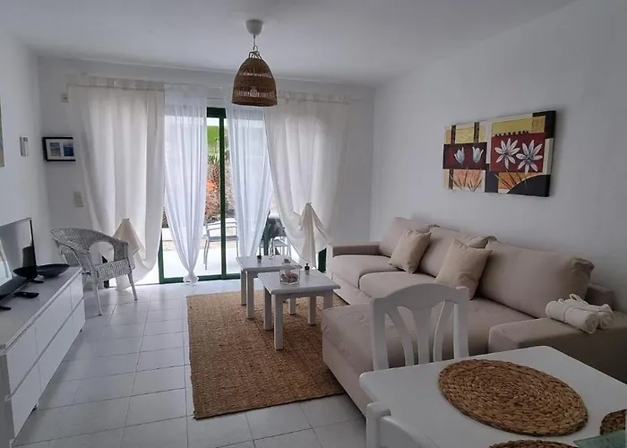 La Casa De Palomitas Апартаменты Коральео